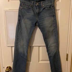 Light denim Men’s Levi jean